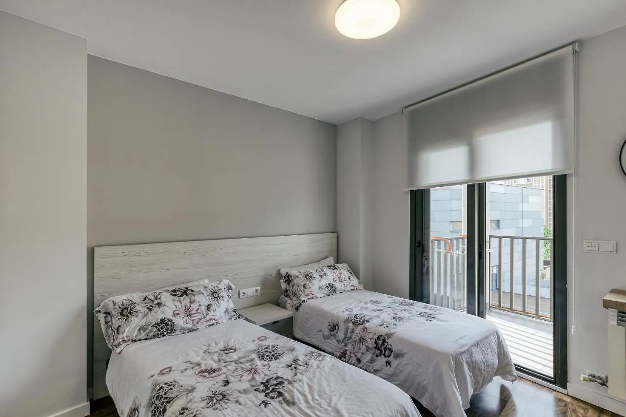 Duplex Dali Apartment Figueres  0*, Figueres (Girona) Spain